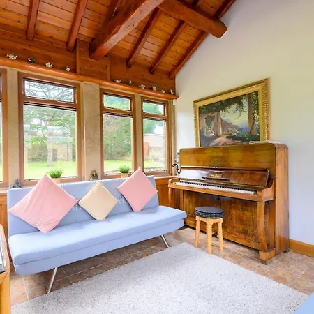 Poplar Farm Retreat - Functions And Events Welcome - Pass The Keys *