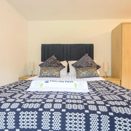 Semesterbostad Poplar - Book Your Spring Summer Events - Pass The Keys Leeds (West Yorkshire)