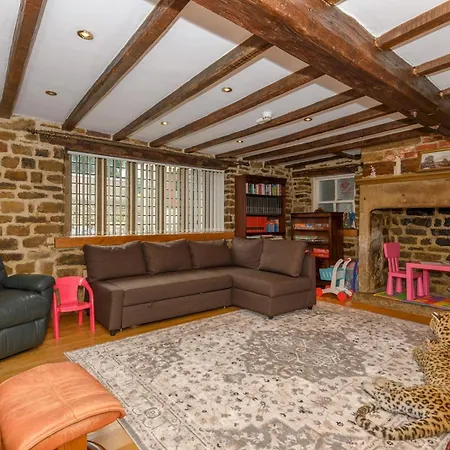 Дом отдыха Poplar Farm Retreat - Functions And Events Welcome - Pass The Keys Лидс