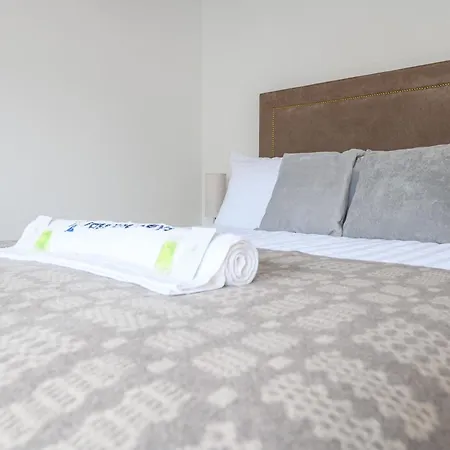 度假居 Poplar - Book Your Spring Summer Events - Pass The Keys *