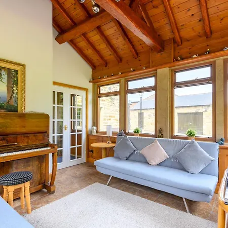 度假居 Poplar - Book Your Spring Summer Events - Pass The Keys *