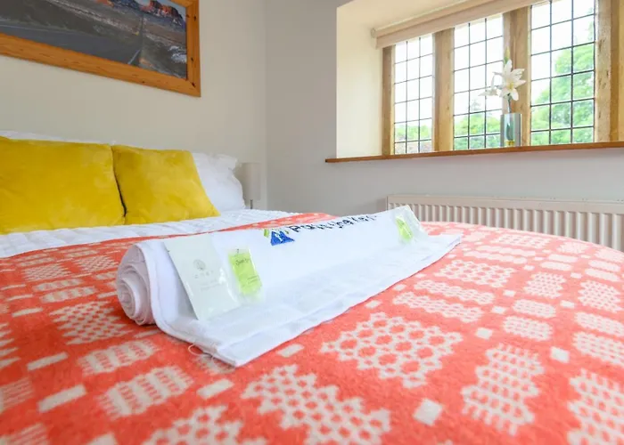 度假居 Poplar - Book Your Spring Summer Events - Pass The Keys *